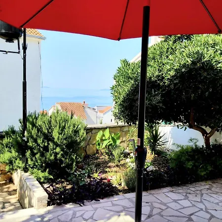 Grande Vista - Lovely With Private Spacious Lush Mediterranean Patio And Sea View 公寓 *