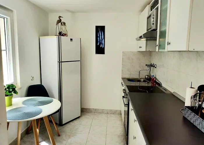 Appartement Grande Vista - Lovely With Private Spacious Lush Mediterranean Patio And Sea View