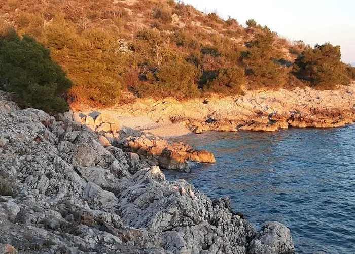 Grande Vista - Lovely With Private Spacious Lush Mediterranean Patio And Sea View Trogir